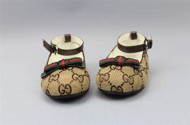 LV、Chanel、Gucci童鞋與親子鞋最新整理上新——21樓更新與商家圈動態